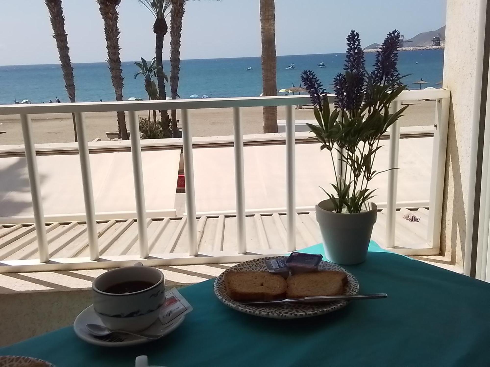 Pension Sol Y Playa كاربونيذاس المظهر الخارجي الصورة